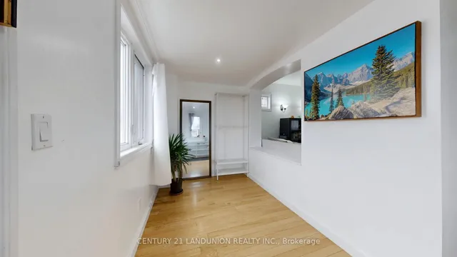 Additional image 14 of 343 Kipling Ave