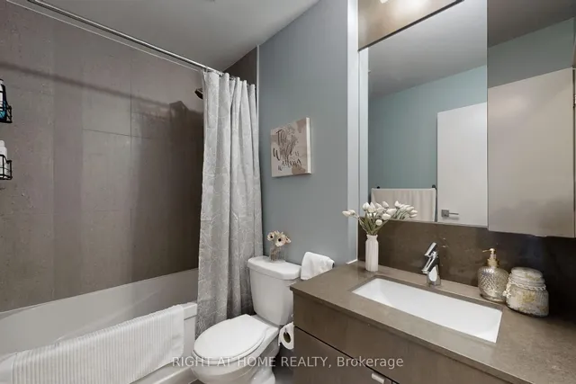 Additional image 22 of 98 Lillian St Unit 622