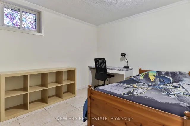 Additional image 19 of 38 Bengal Crt