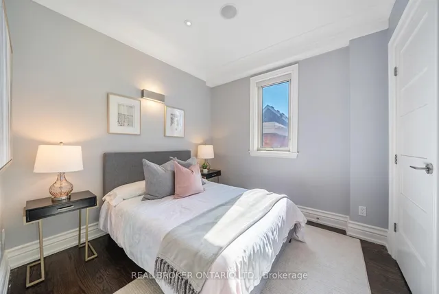 Additional image 15 of 194 Lee Ave