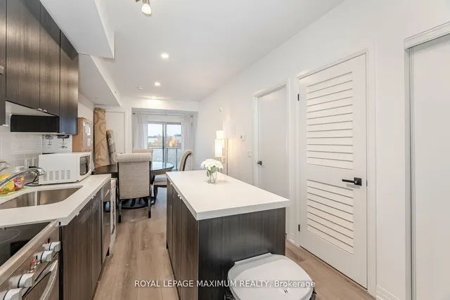 Additional image 11 of 408 Browns Line Unit 308