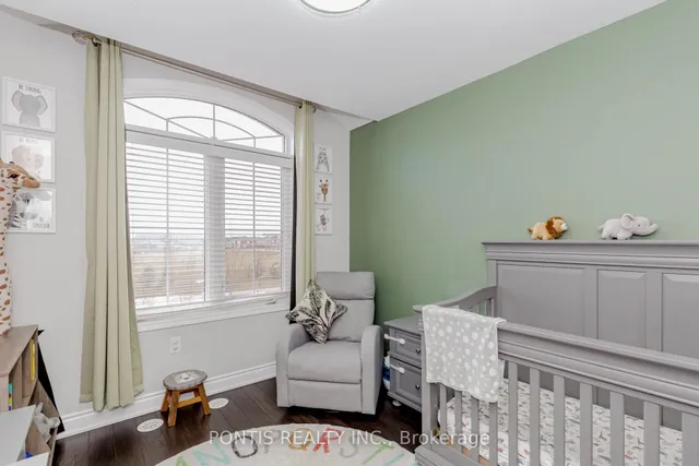 Additional image 35 of 33 Tight Crt