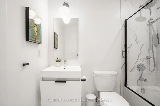 Additional image 34 of 38 Perth Ave