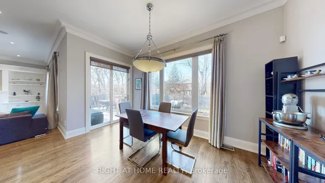 Additional image 10 of 84 Roberta Dr