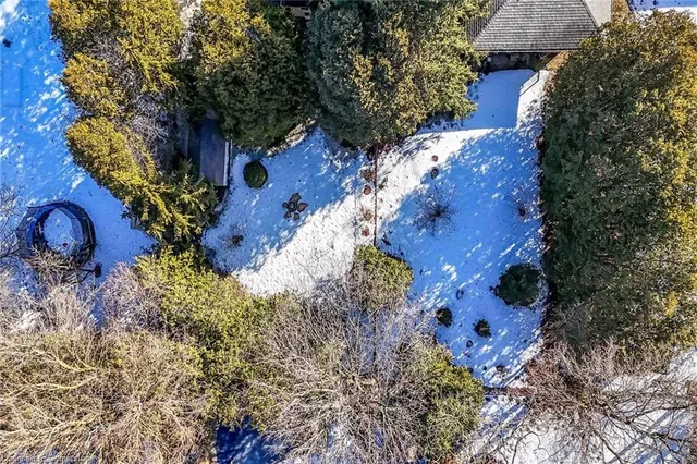 Additional image 43 of 50 Tweedsmuir Ave