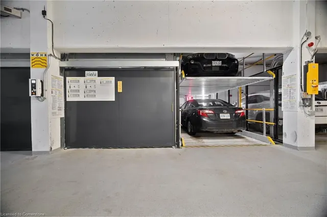 Additional image 10 of 51 David St Unit 204