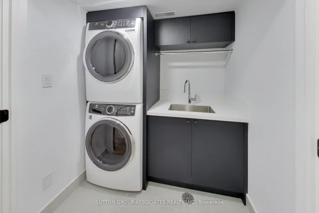 Additional image 43 of 393 Winnett Ave