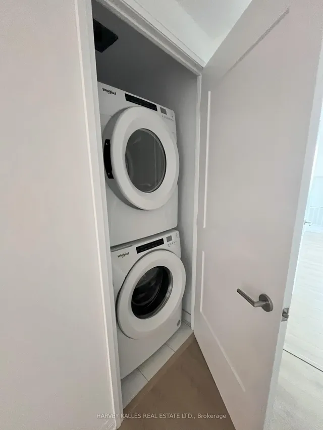 Additional image 24 of 50 Dunfield Ave Unit 2918