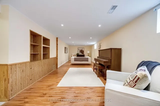 Additional image 13 of 9 Densmore Ave