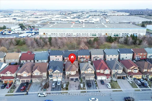 Additional image 44 of 62 Saffron Cres
