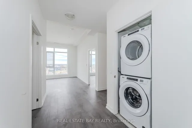 Additional image 12 of 55 Duke St Unit 2509