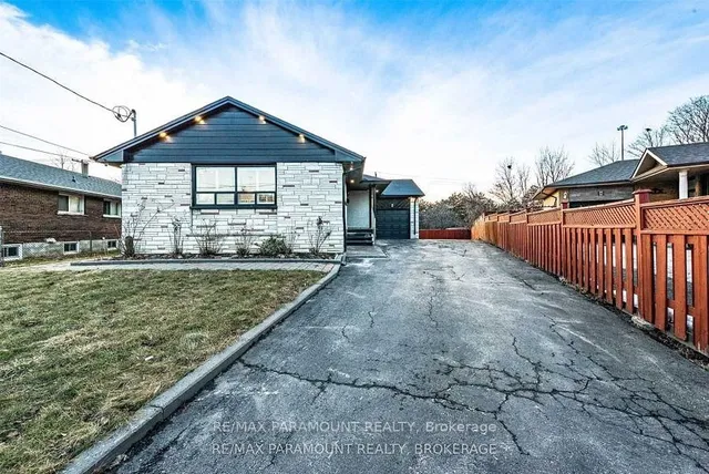 6 Arkley Cres