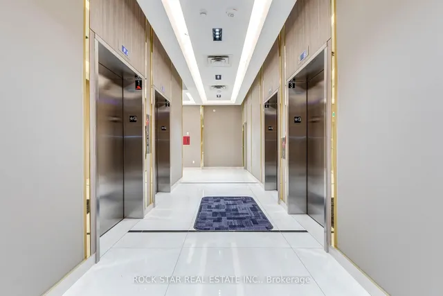 Additional image 27 of 543 Richmond St Unit 228