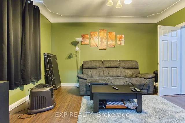 Additional image 12 of 134 Rosslyn Ave