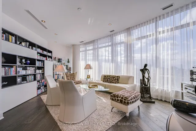 Additional image 14 of 77 Charles St Unit 1603