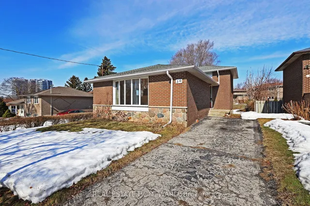 Additional image 35 of 36 Manorglen Cres