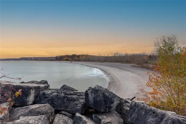 Additional image 35 of 48 Kingston Rd