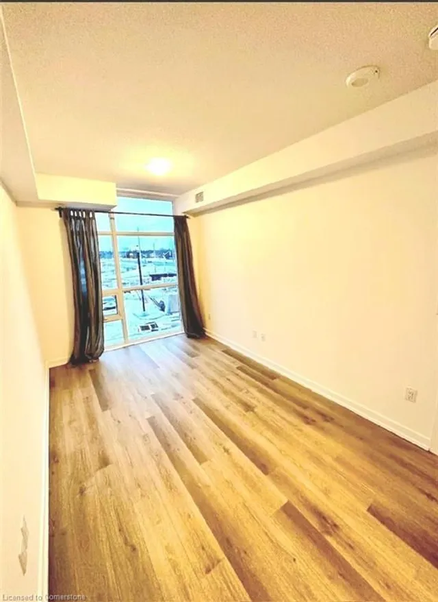 Additional image 6 of 450 Dundas Street East St Unit 233