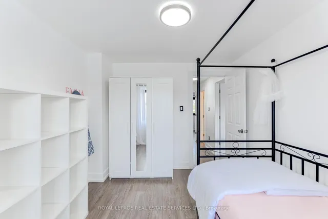 Additional image 22 of 4 Bradbrook Rd Unit 2