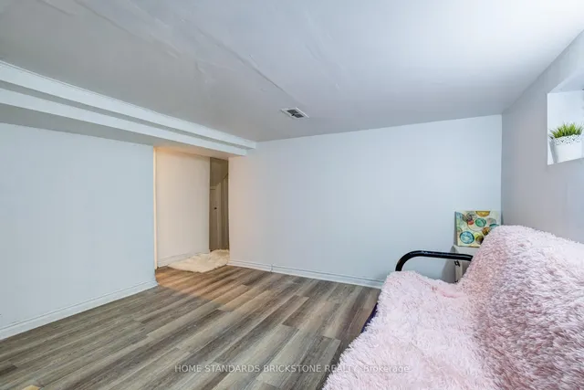 Additional image 25 of 14 Nineteenth St