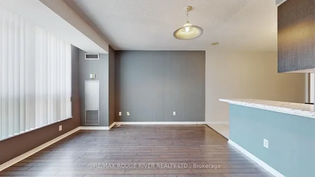 Additional image 7 of 750 Bay St Unit 2501