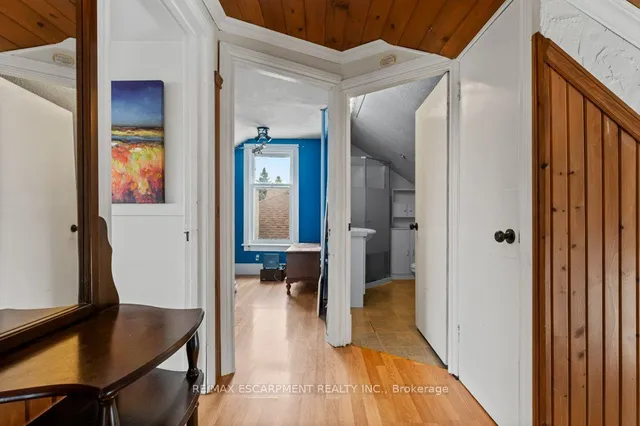 Additional image 26 of 45 EAST 13TH St