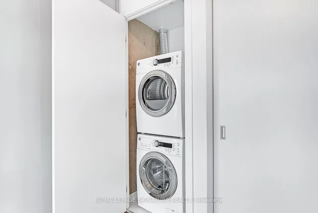 Additional image 29 of 11 Charlotte St Unit 2201