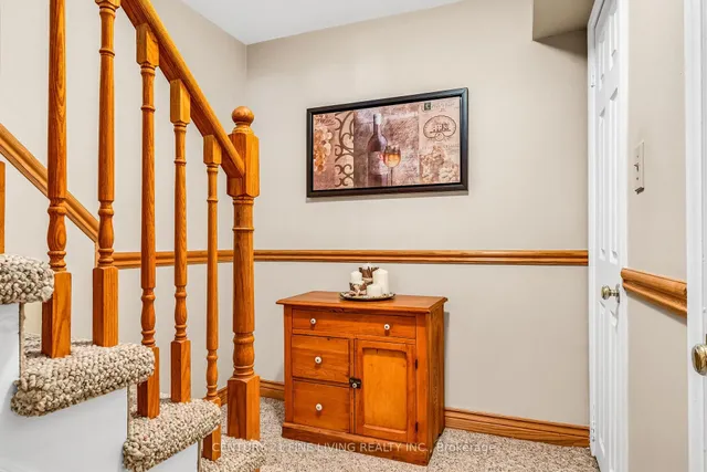 Additional image 40 of 50 Heathcliffe Sq