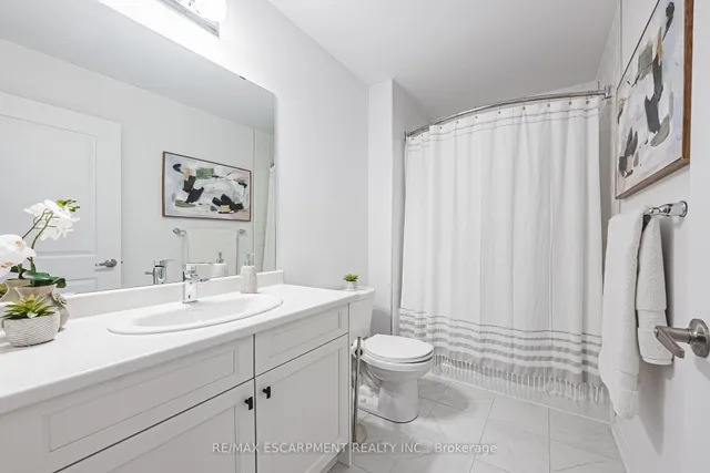 Additional image 28 of 61 Soho St Unit 134