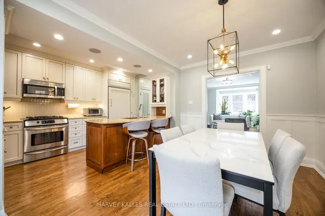 Additional image 7 of 42 Roe Ave