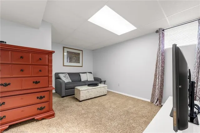 Additional image 33 of 40 Odessa St