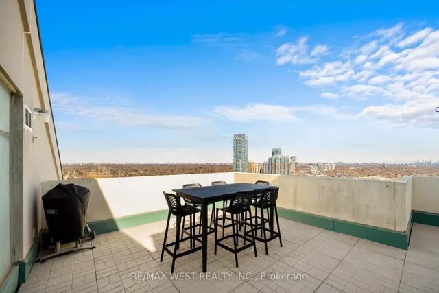 Additional image 18 of 101 Subway Cres Unit PH302