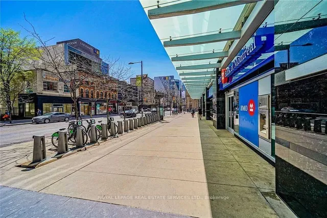 Additional image 41 of 386 Yonge St Unit 2516