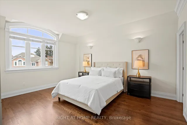 Additional image 36 of 27 Lloydminster Cres