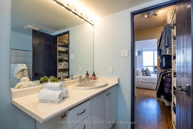 Additional image 18 of 95 Prince Arthur Ave Unit 522