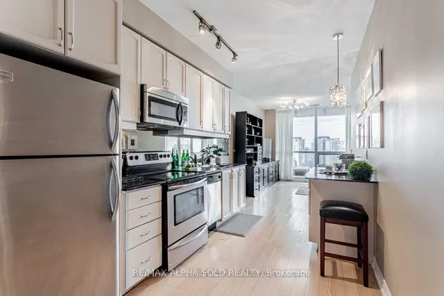 Additional image 8 of 2885 Bayview Ave Unit 1126