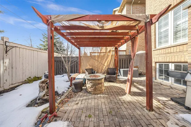 Additional image 38 of 12 Hardgate Cres
