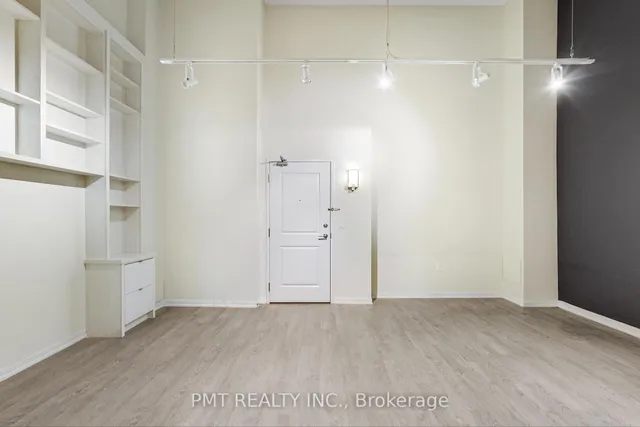 Additional image 7 of 125 Western Battery Rd Unit 209