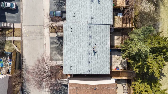 Additional image 29 of 1532 Sixth Line Unit 9