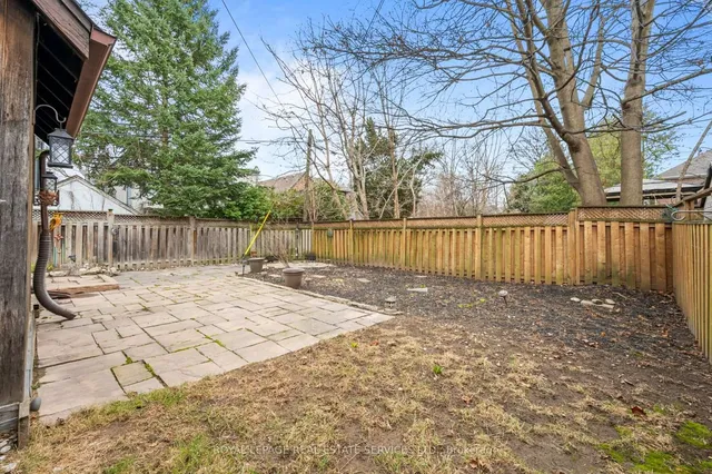 Additional image 45 of 49 Meadowvale Dr