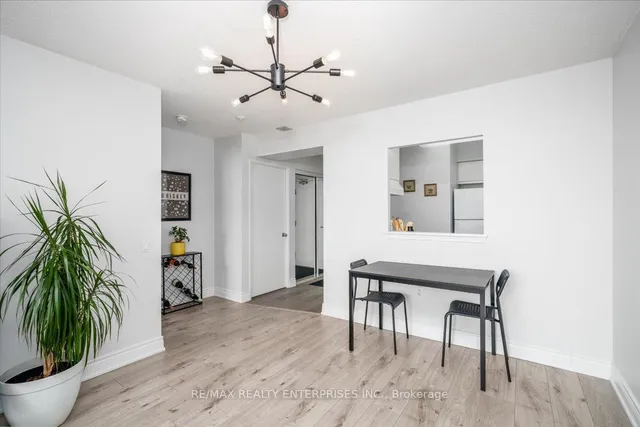 Additional image 6 of 21 Overlea Blvd Unit 506
