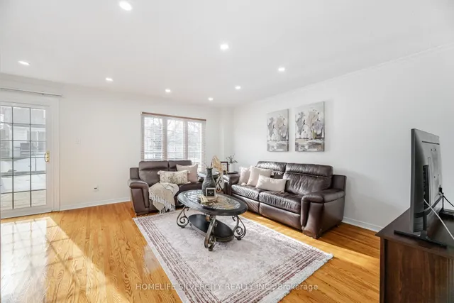 Additional image 9 of 80 Royal Palm Dr