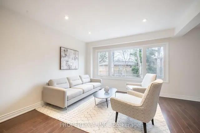 Additional image 2 of 5937 Bathurst St Unit 7