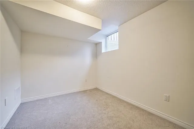 Additional image 28 of 527 Shaver Rd Unit 10