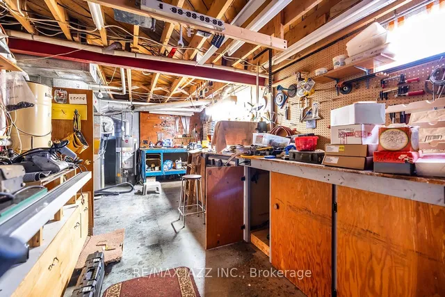 Additional image 39 of 16 Gloaming Dr