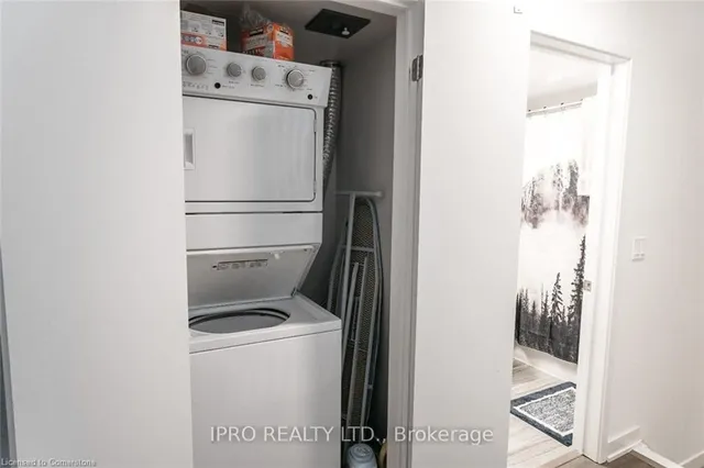 Additional image 20 of 1121 Cooke Blvd