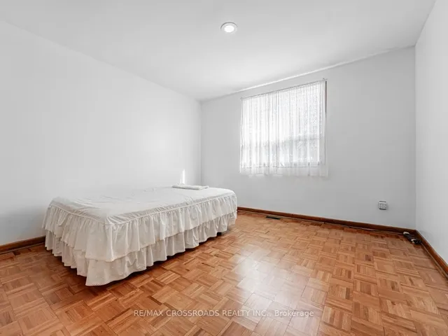 Additional image 22 of 87 Blake St