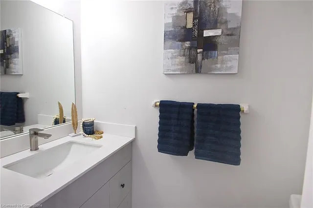 Additional image 5 of 51 Caroga Crt Unit 9