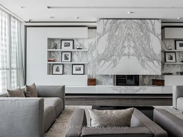 Additional image 30 of 8 charlotte St Unit 1603