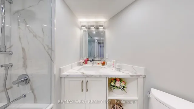 Additional image 19 of 240 Heath St Unit 801